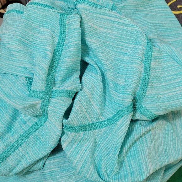 BRAND NEW SEAMLESS PERFORMANCE LAYER 8 QWICK-DRY T-SHIRT - Picture 15 of 15